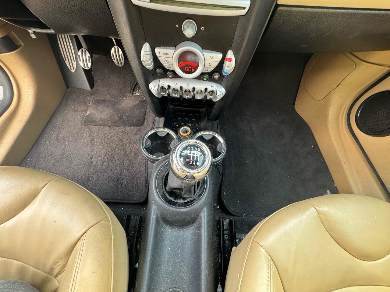 Used 2009 MINI Cooper S FWD image 15
