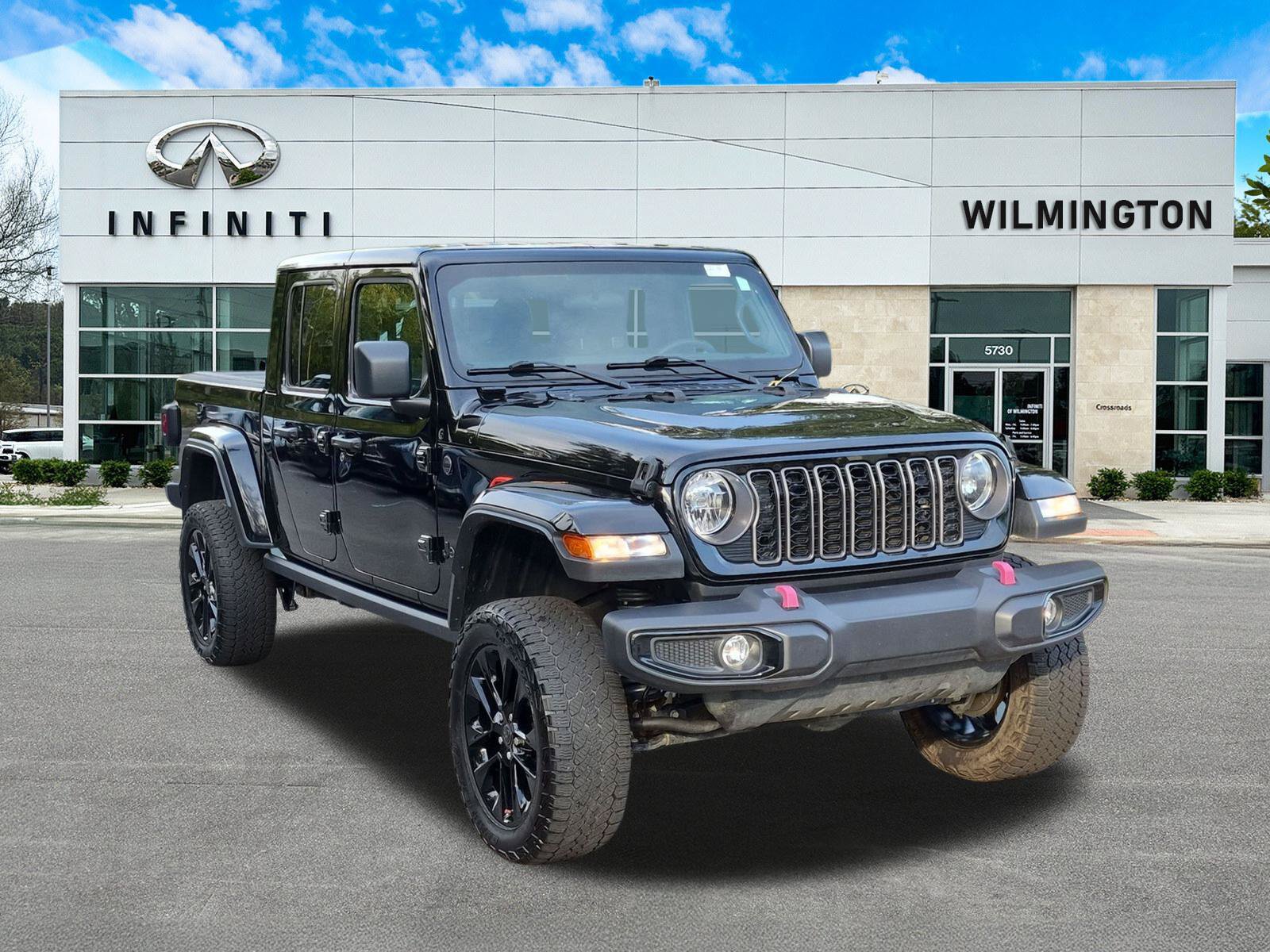 Used 2024 Jeep Gladiator Sport