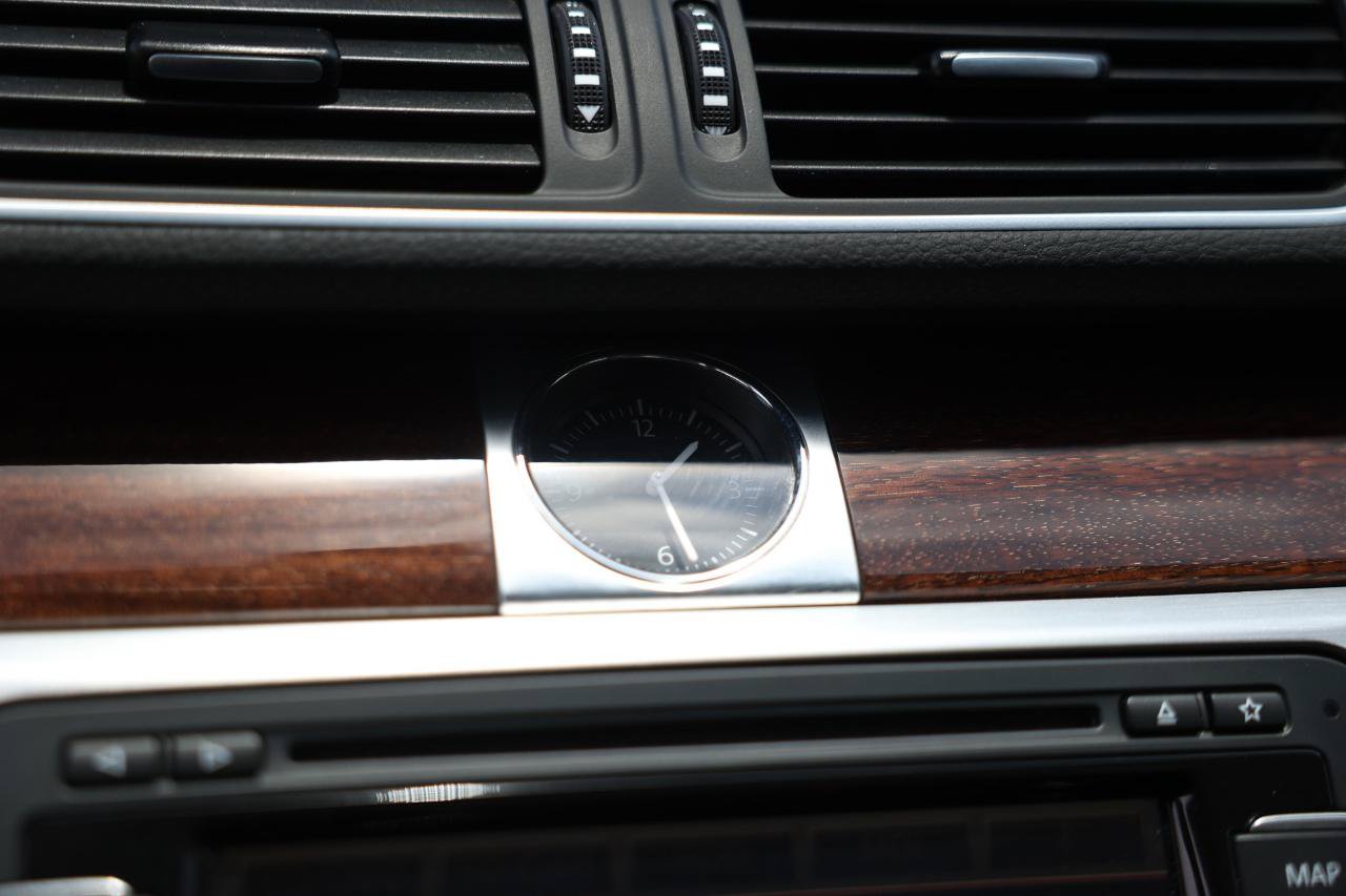 Used 2012 Volkswagen CC Lux FWD image 33