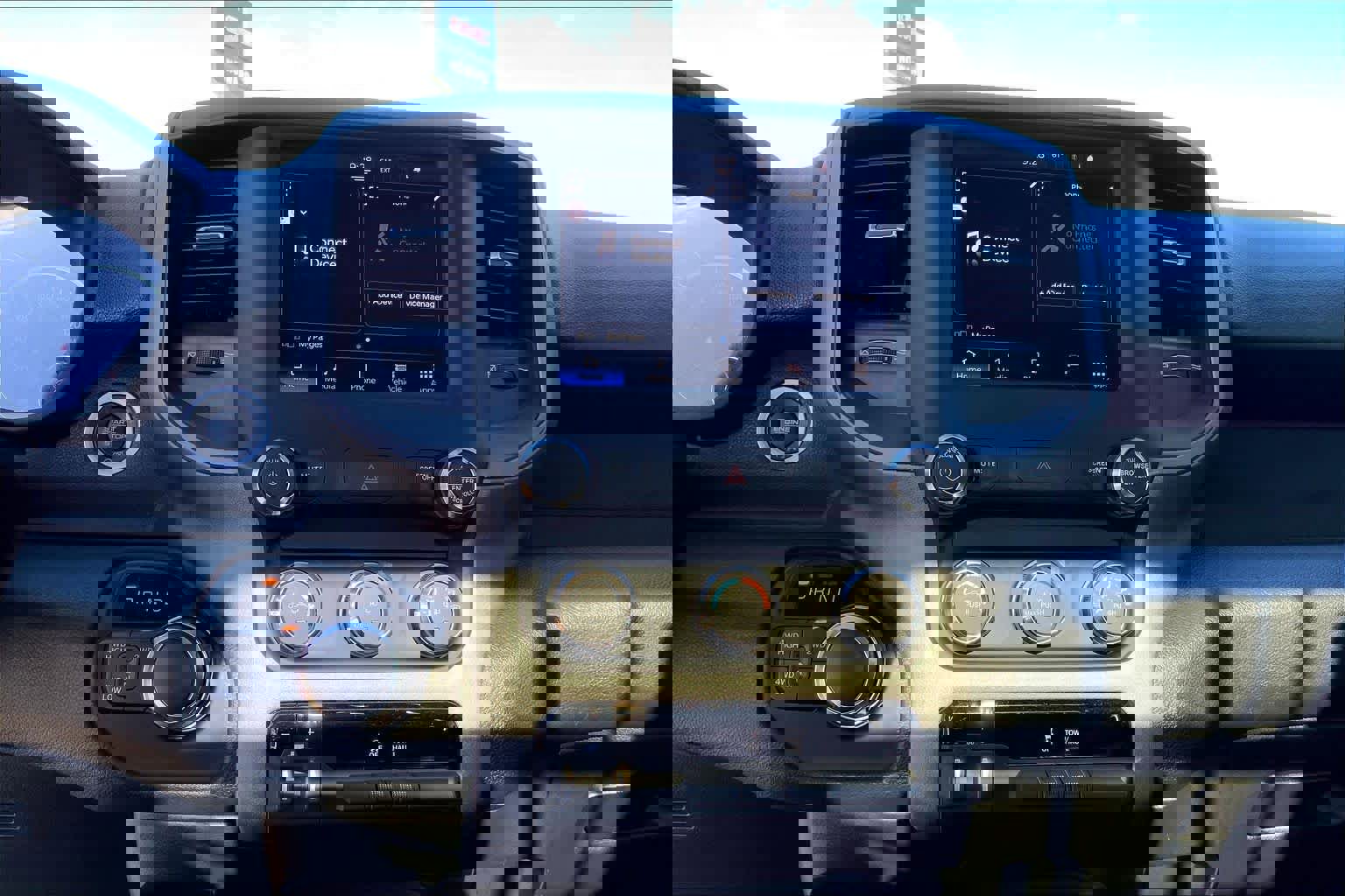 Used 2024 RAM 3500 Tradesman w/ Chrome Appearance Group image 28