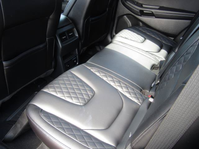 Used 2024 Ford Edge Titanium AWD/4WD image 17