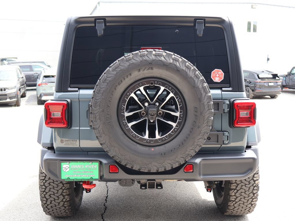 New 2026 Jeep Wrangler Unlimited Rubicon w/ Xtreme 35 Tire Package AWD/4WD image 4