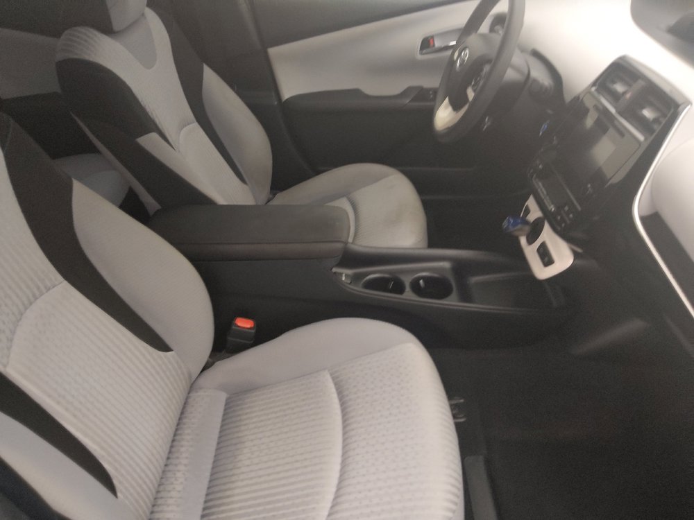 Used 2018 Toyota Prius Two w/ Prius Two Safety Plus Package FWD image 21