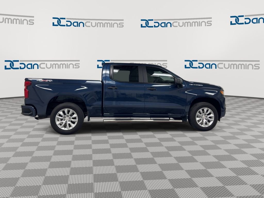 Used 2023 Chevrolet Silverado 1500 Custom AWD/4WD image 9