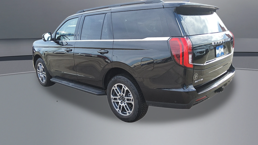 Used 2025 Ford Expedition Active AWD/4WD image 23