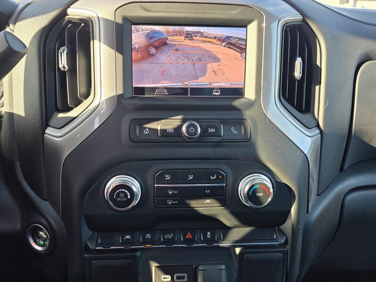 Used 2024 GMC Sierra 1500 Pro w/ Graphite Edition image 17