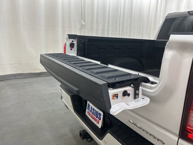 Used 2021 GMC Sierra 1500 Denali w/ Denali Ultimate Package AWD/4WD image 39