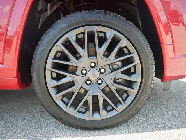 Used 2022 Jeep Compass Limited w/ (RED) Package image 35