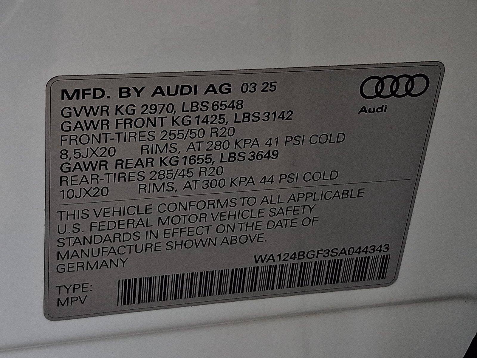 Certified 2025 Audi Q6 e-tron Premium Plus w/ Premium Plus AWD/4WD image 28