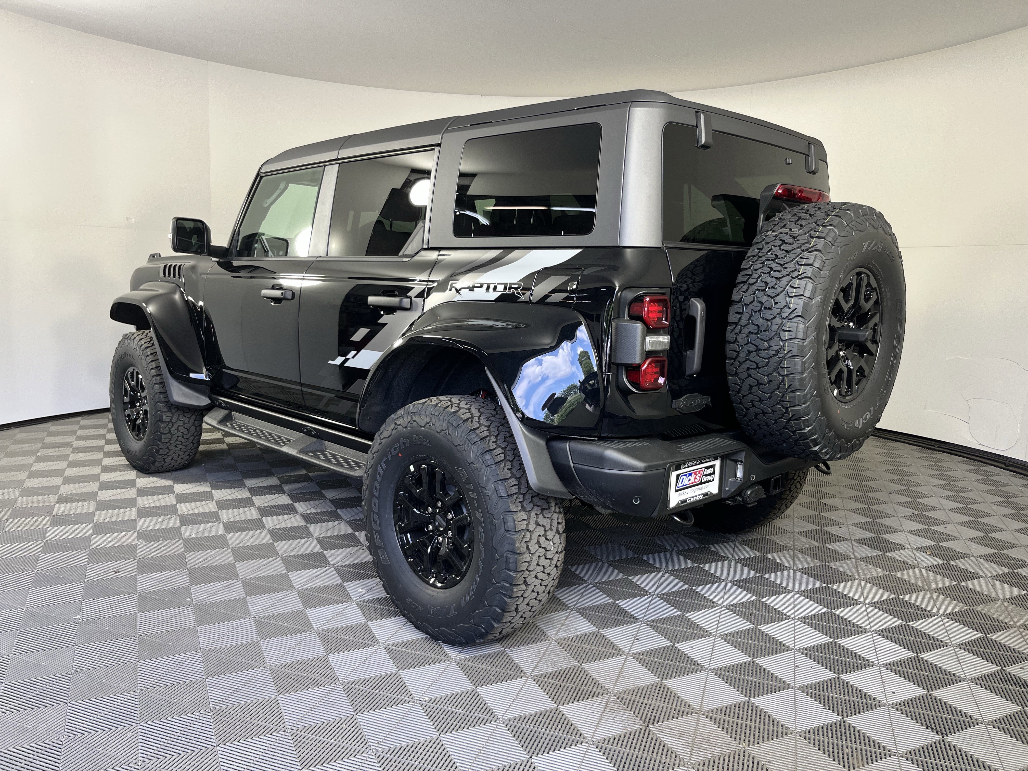 New 2026 Ford Bronco Raptor w/ Interior Carbon Fiber Pack AWD/4WD image 3