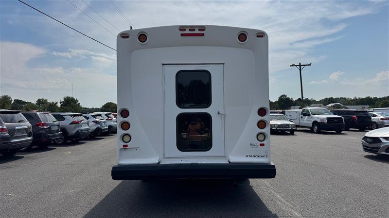 Used 2014 Ford E-450 and Econoline 450 Super Duty w/ Shuttle Bus Prep Package RWD image 6