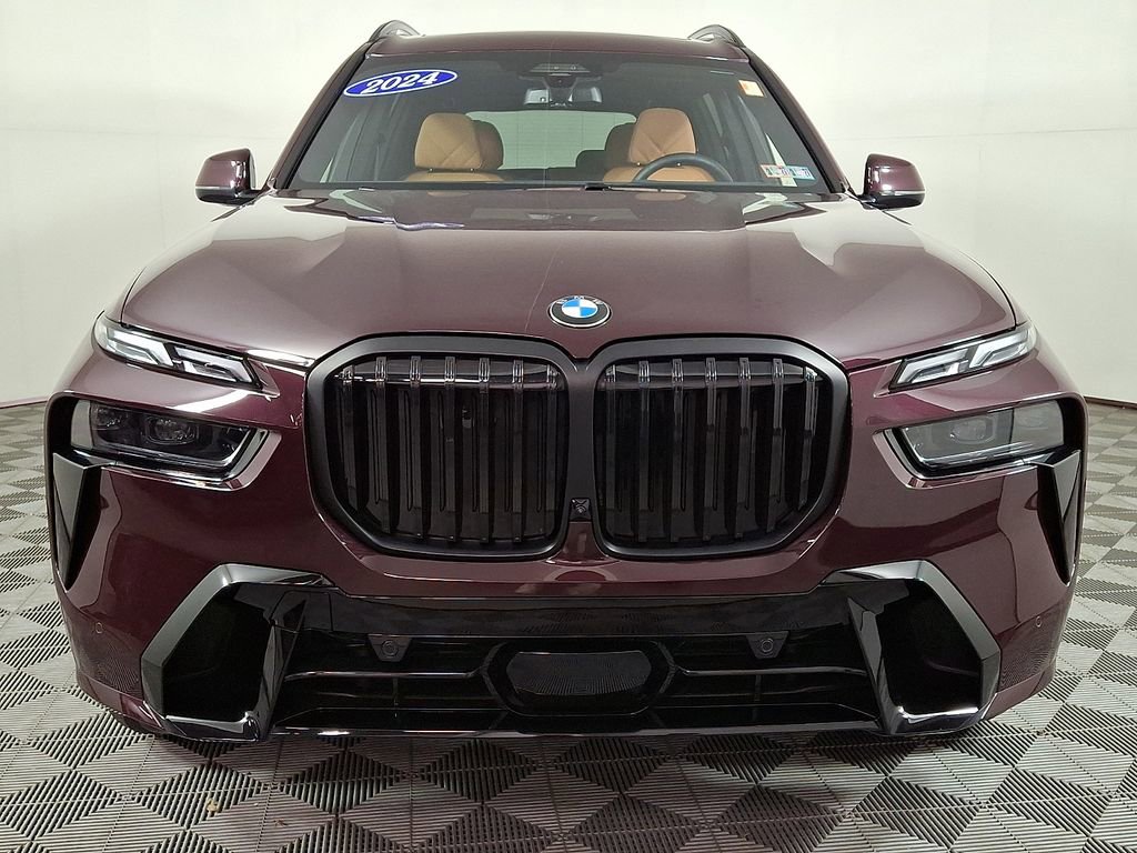 Certified 2024 BMW X7 xDrive40i w/ Executive Package image 5