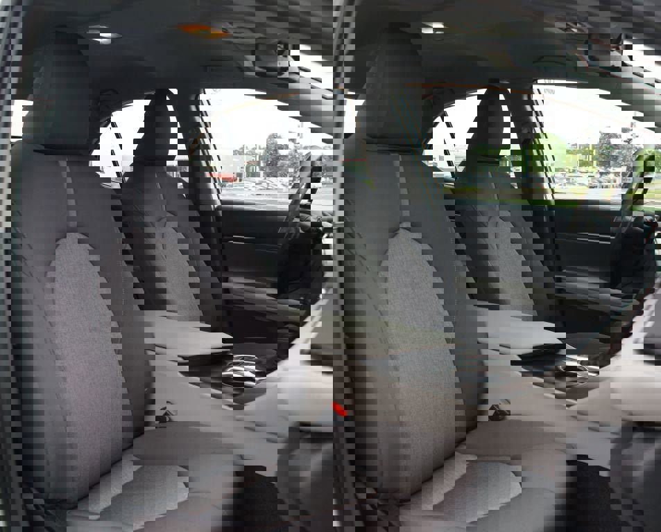 Used 2024 Toyota Camry LE FWD image 21