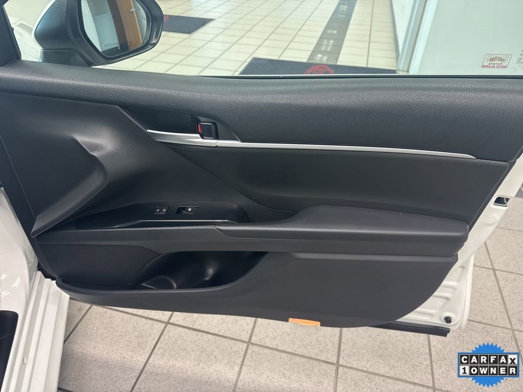 Used 2018 Toyota Camry LE w/ Convenience Package image 23