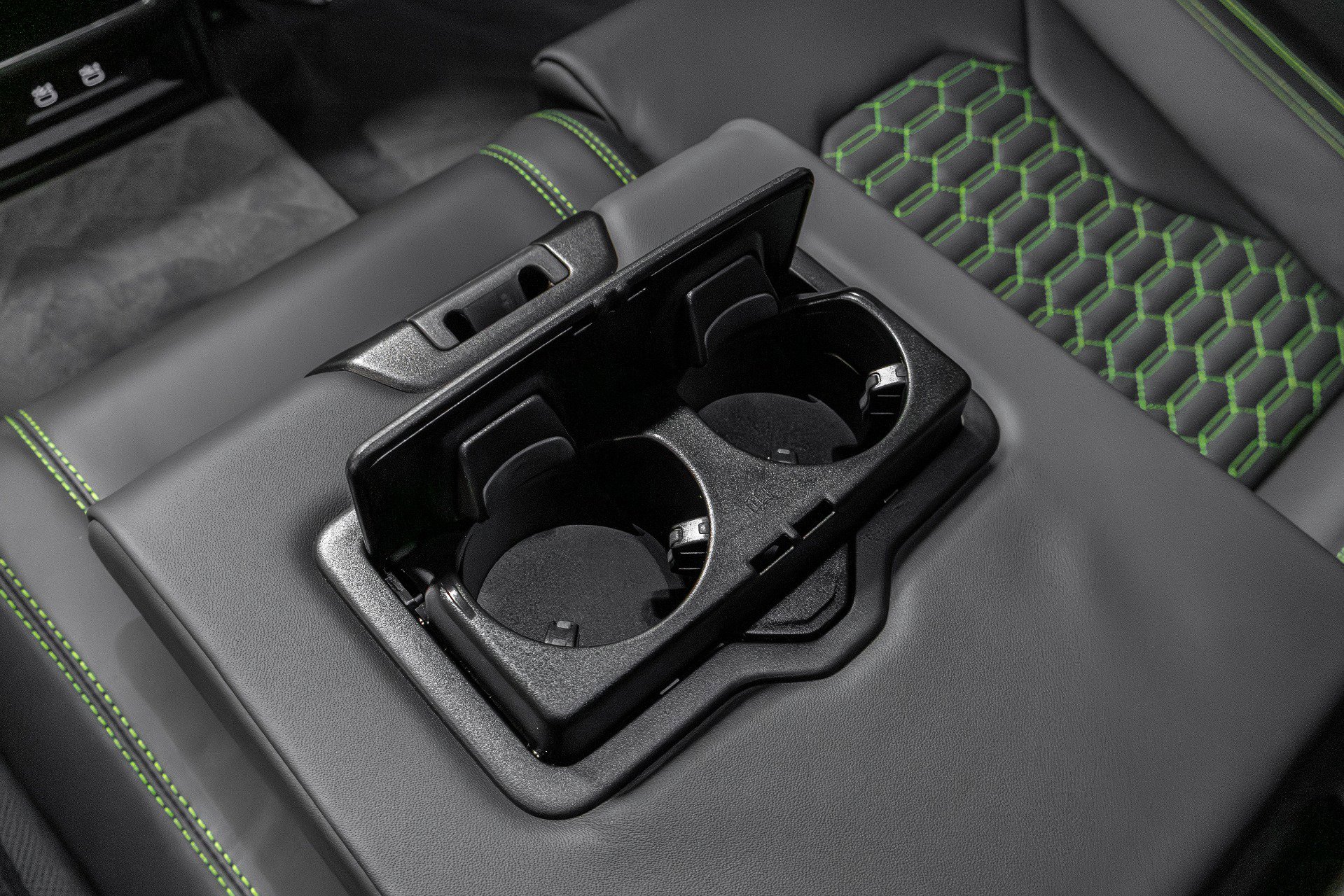 Used 2022 Lamborghini Urus image 30