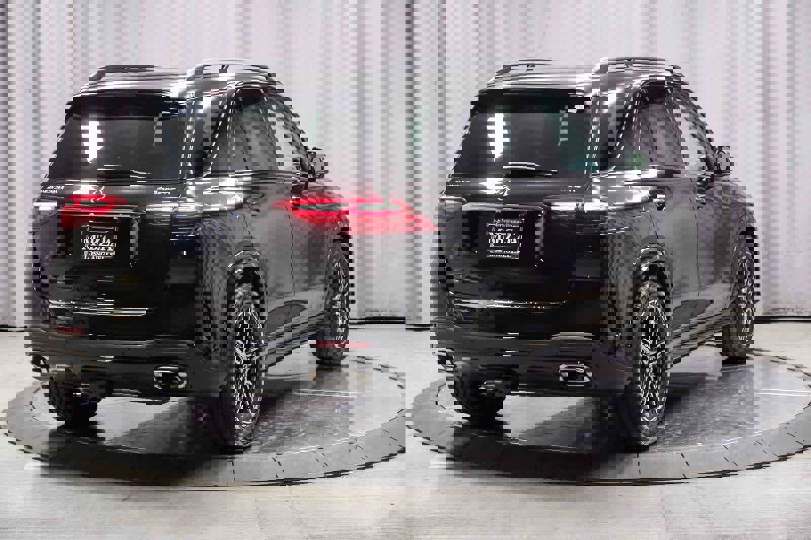 Used 2025 Mercedes-Benz GLE 580 4MATIC image 4