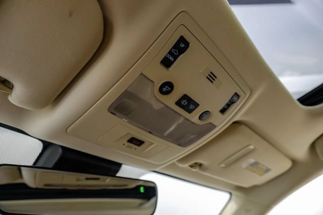 Used 2017 Lexus IS 200t w/ Premium Package RWD image 26