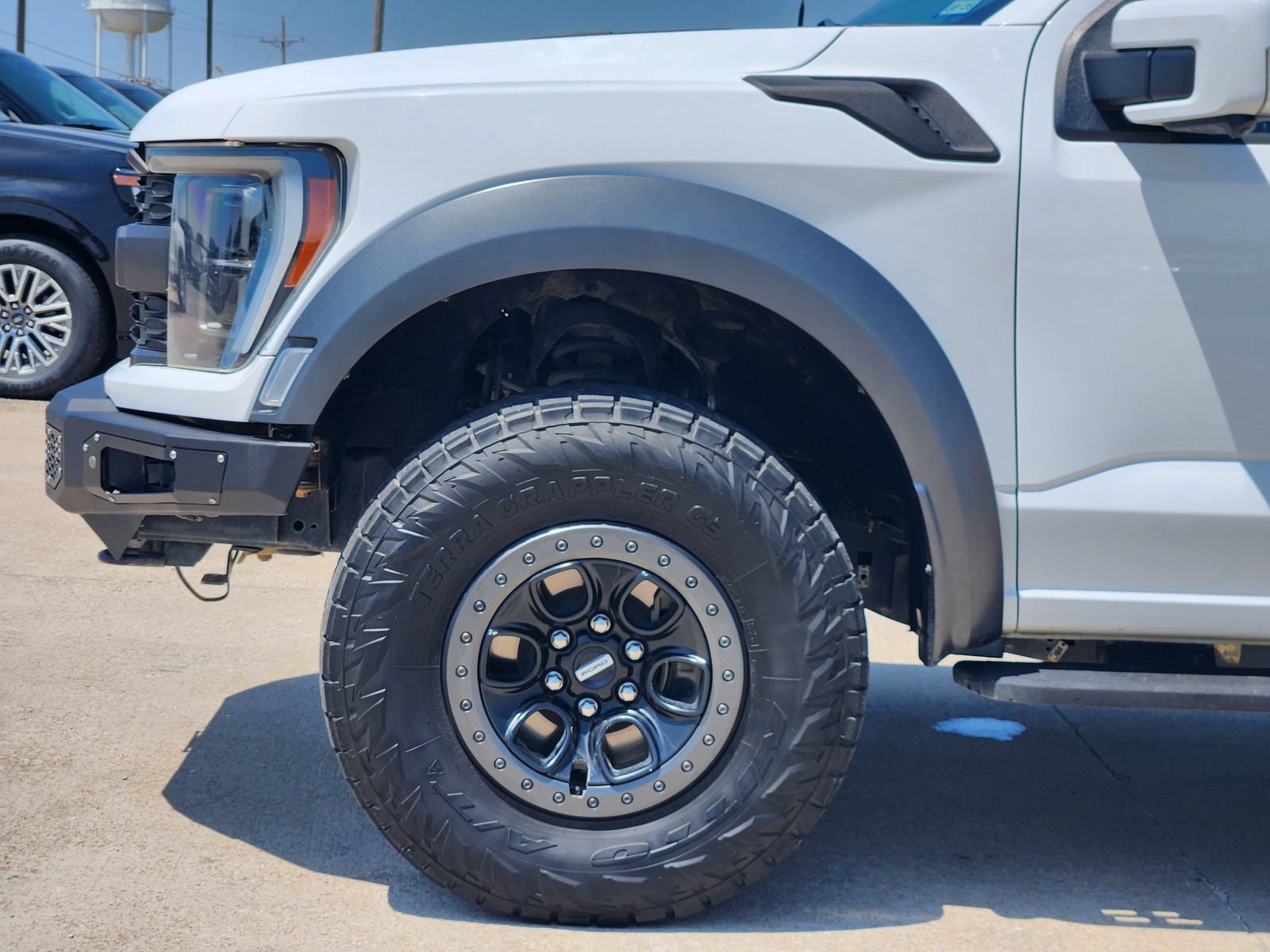 Used 2023 Ford F150 Raptor w/ Raptor Carbon Fiber Package AWD/4WD image 9