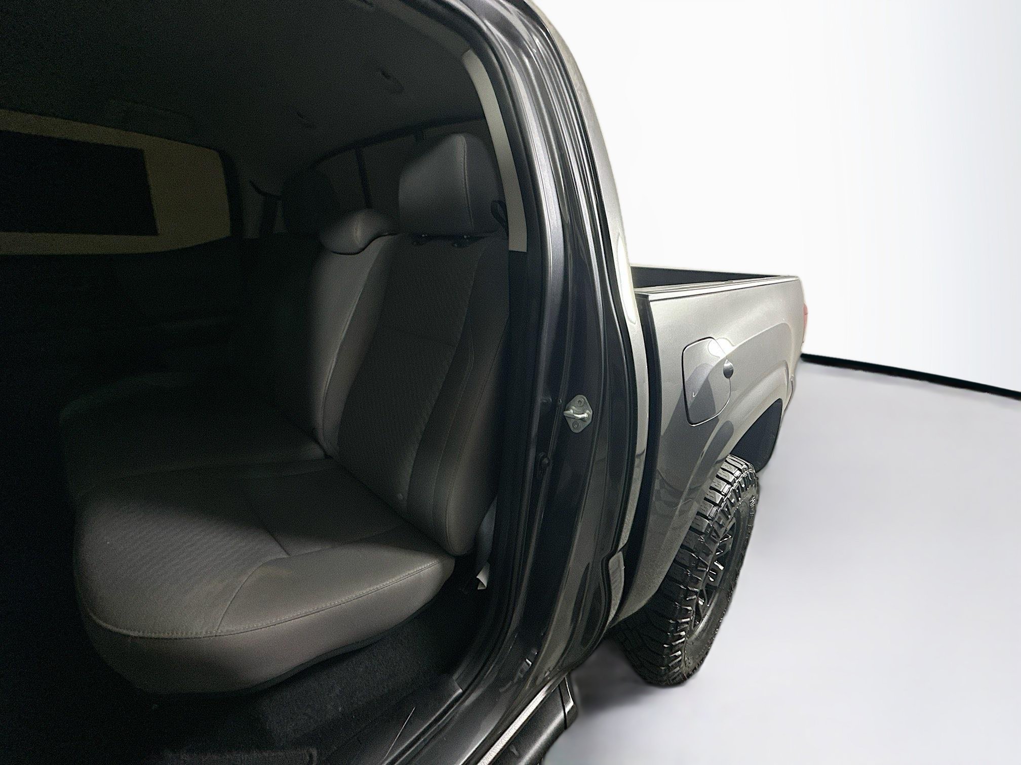 Used 2023 Toyota Tacoma SR w/ SR Convenience Package RWD image 25