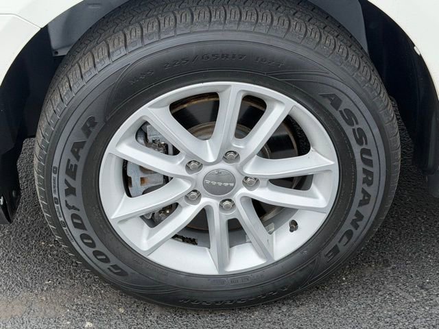 Used 2017 Dodge Journey SXT w/ Comfort/Convenience Group image 4