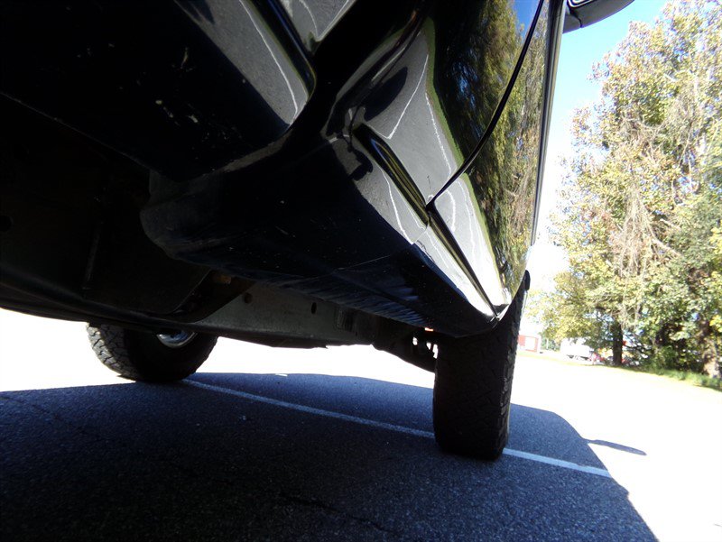 Used 2003 Chevrolet Silverado 1500 LS w/ Suspension Package, Off-Road AWD/4WD image 13