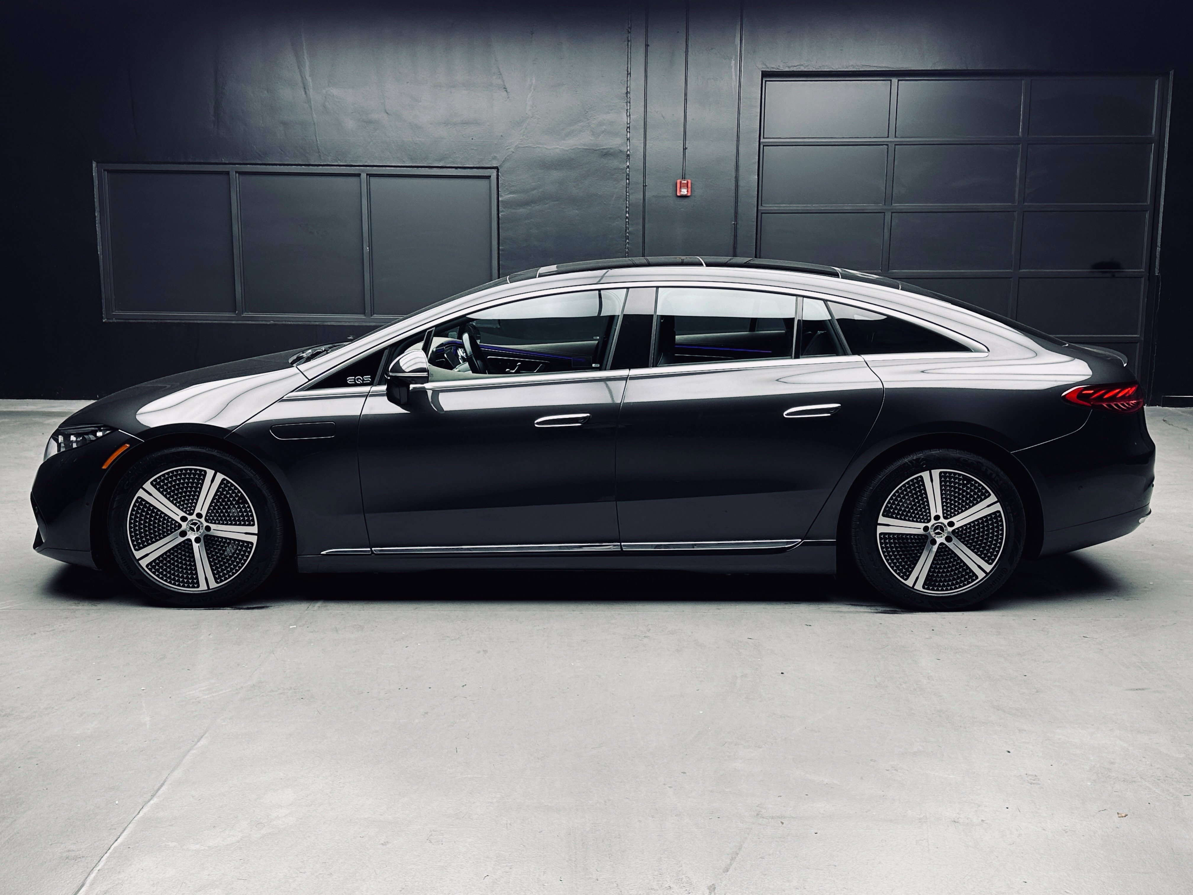 Used 2023 Mercedes-Benz EQS 450+ Sedan image 4