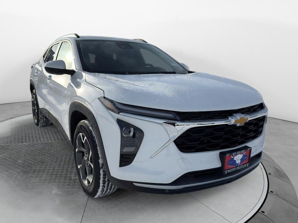 New 2026 Chevrolet Trax LT w/ Driver Confidence Package FWD image 7