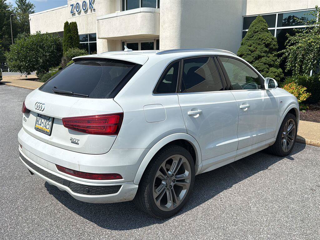 Used 2016 Audi Q3 2.0T Prestige AWD/4WD image 4