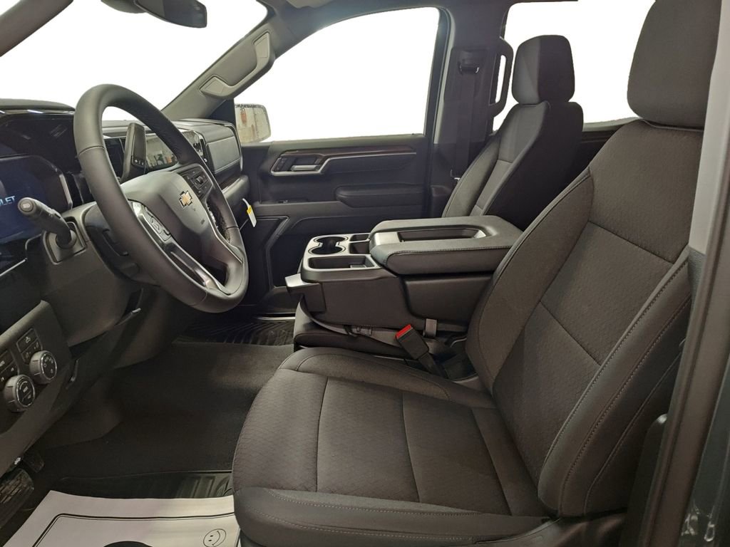 New 2026 Chevrolet Silverado 1500 LT AWD/4WD image 9