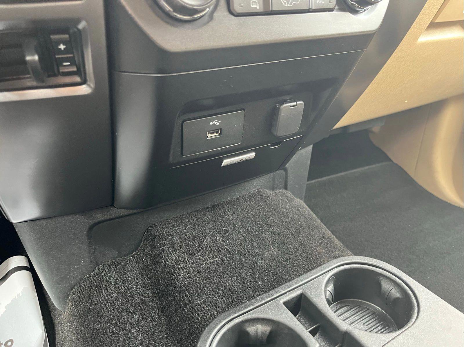 Used 2018 Ford F150 XLT w/ XTR Package image 21