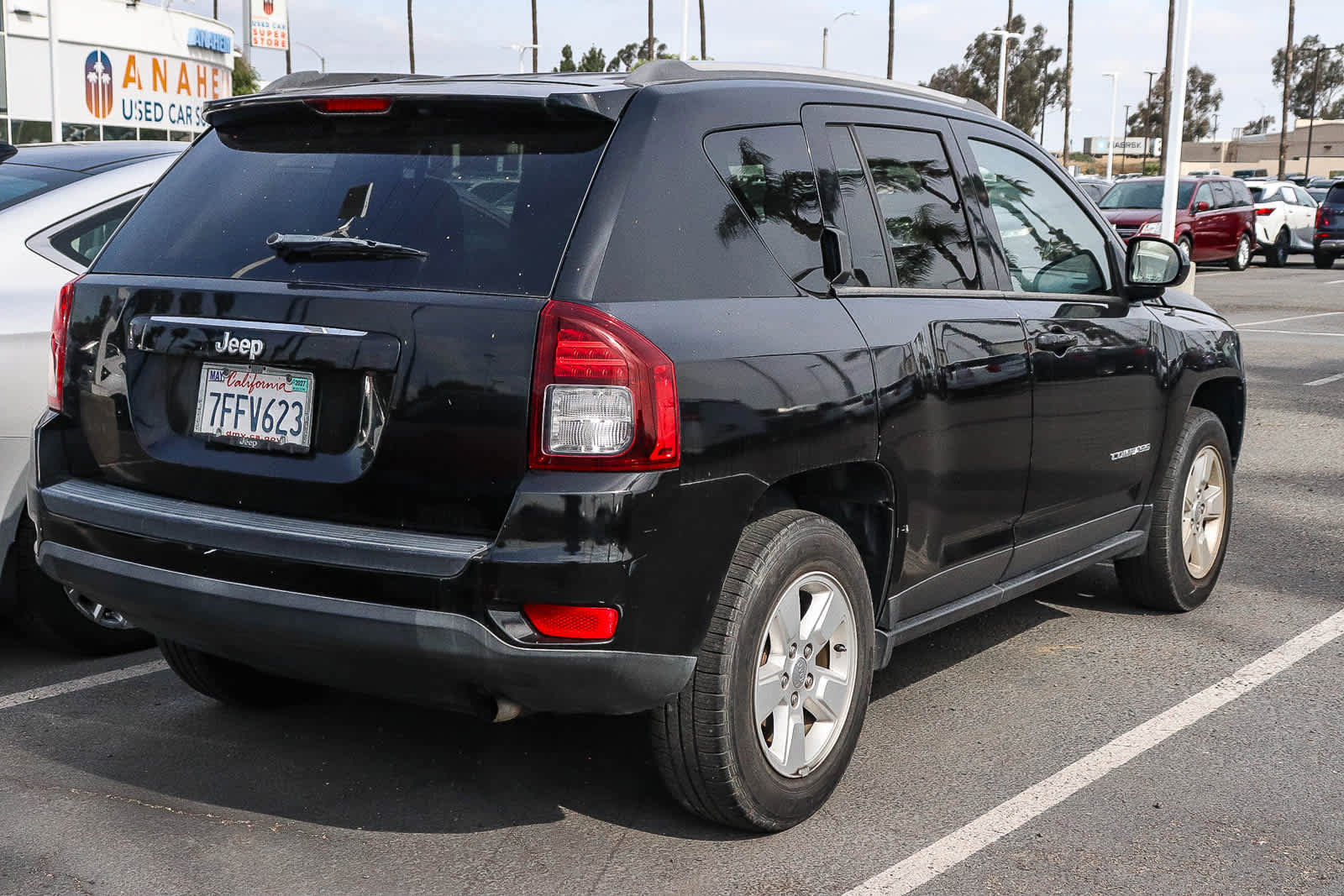 Used 2014 Jeep Compass Sport w/ Power Value Group image 5