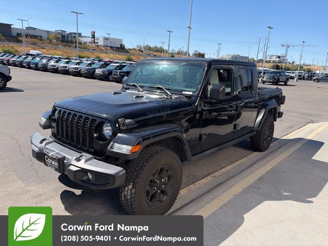 Used 2023 Jeep Gladiator Sport AWD/4WD image 3