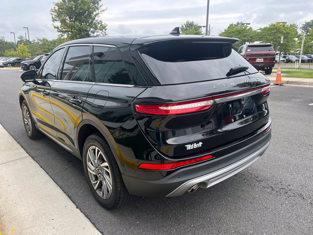 Certified 2023 Lincoln Corsair AWD w/ Equipment Group 101A image 7