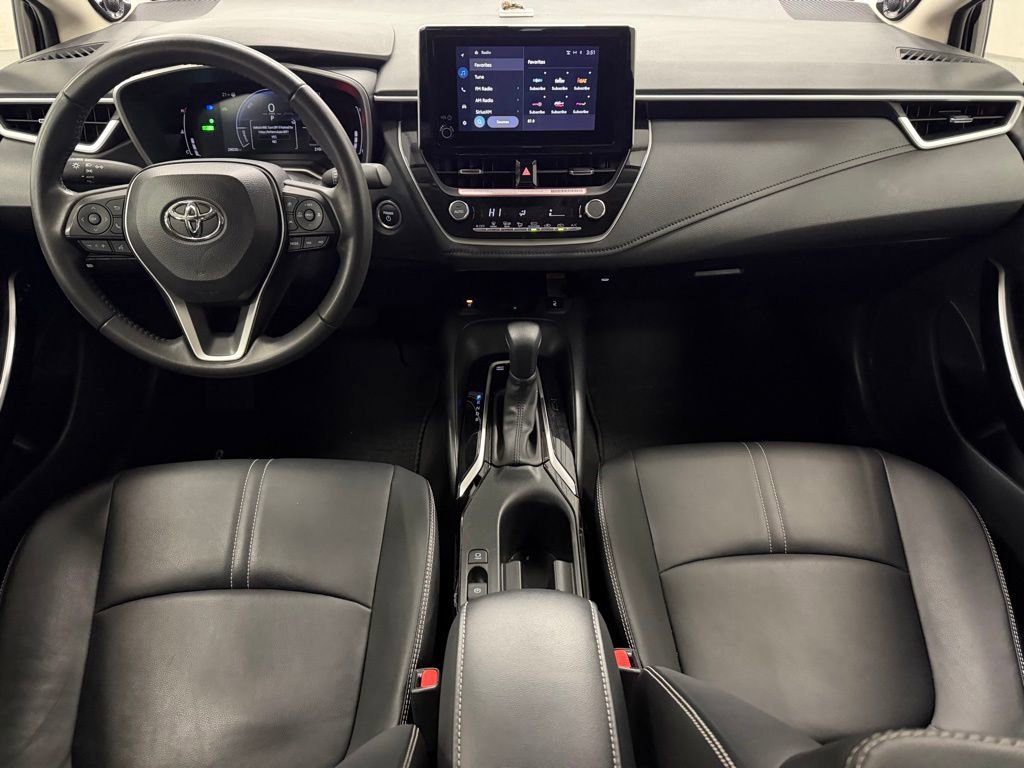 Used 2024 Toyota Corolla XLE image 12