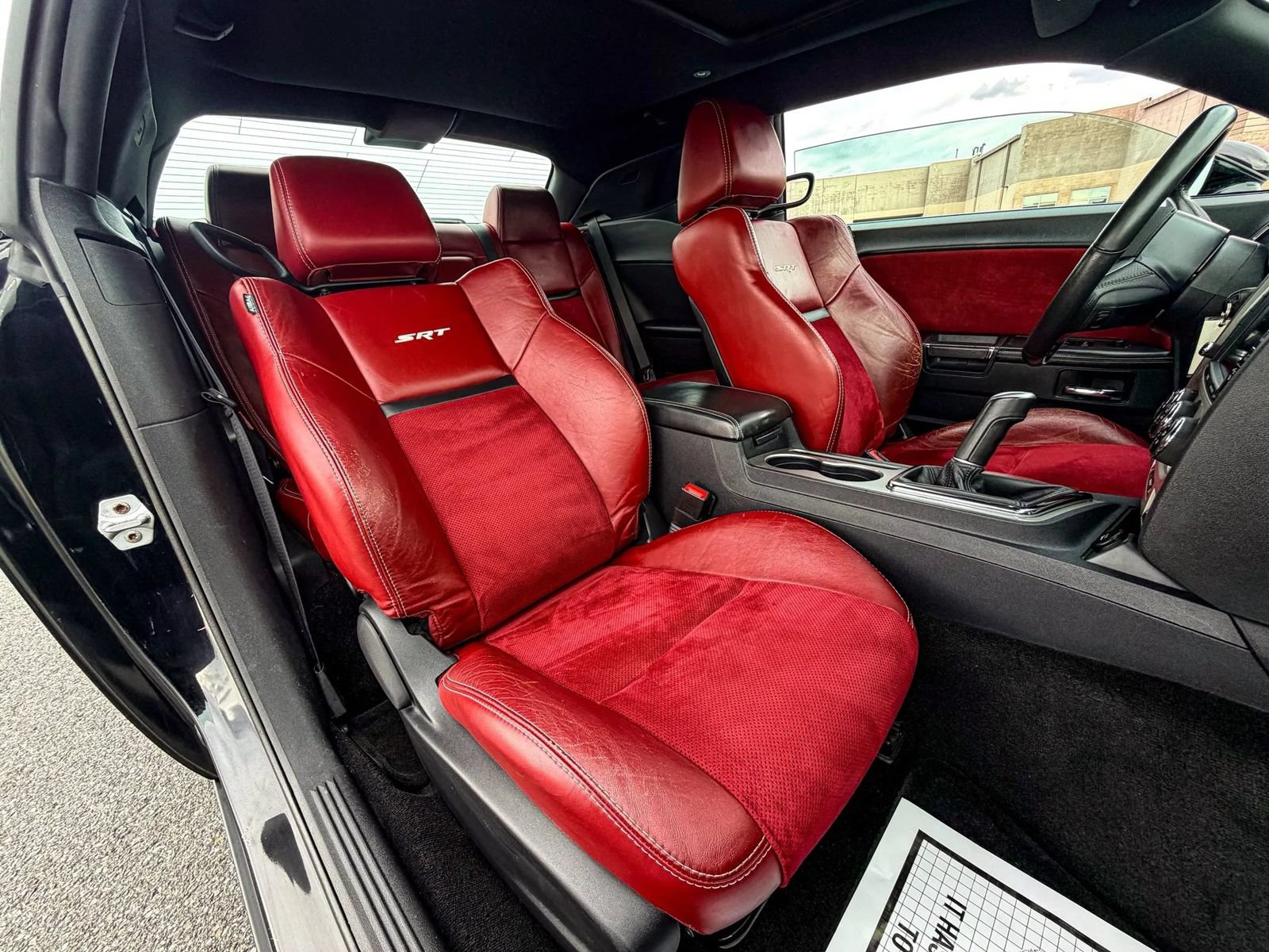 Used 2014 Dodge Challenger SRT8 w/ Harman/Kardon Audio Group RWD image 16
