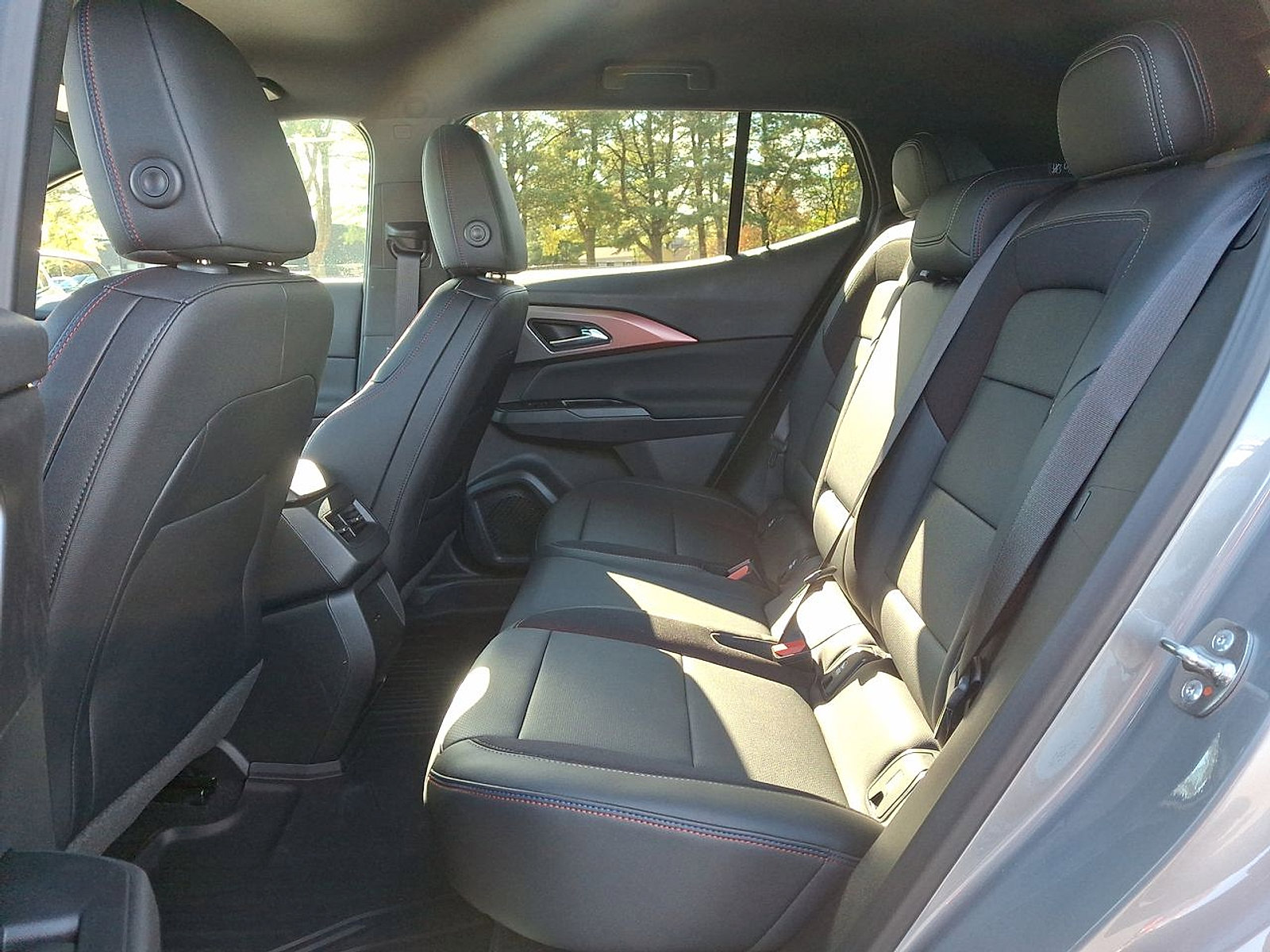 New 2026 Chevrolet Equinox EV RS image 13