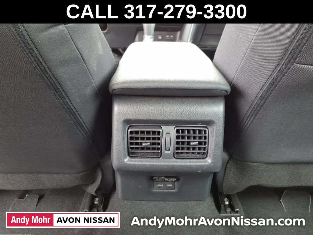 Used 2025 Toyota Camry LE FWD image 39