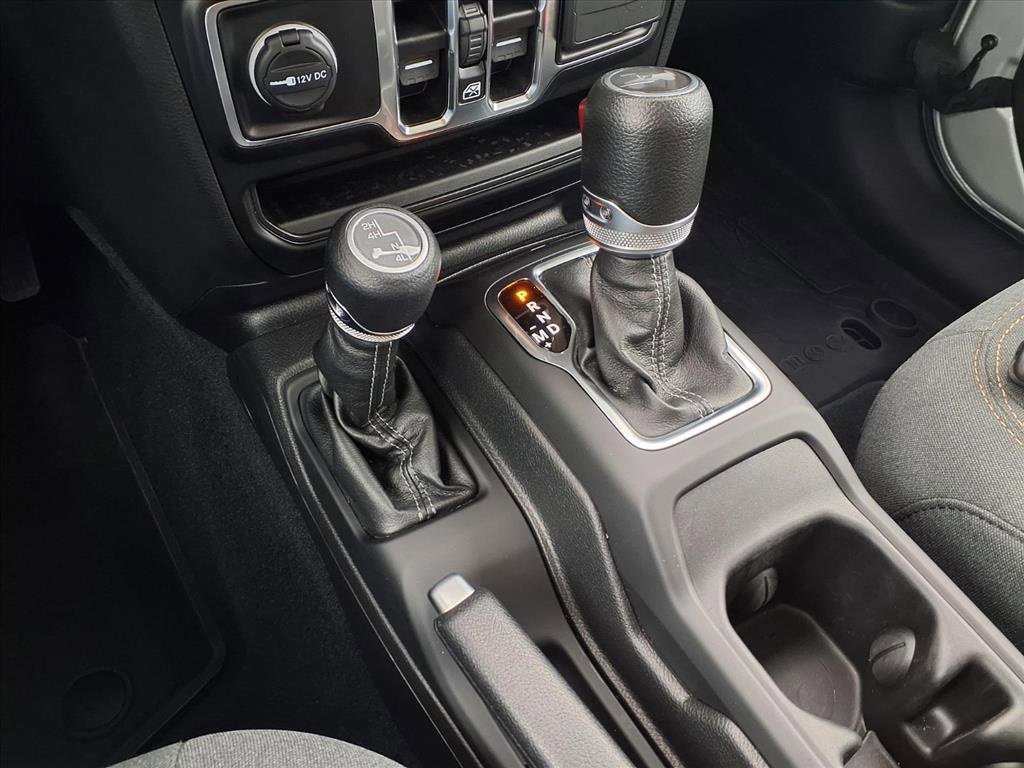 Used 2024 Jeep Wrangler Sport S image 10