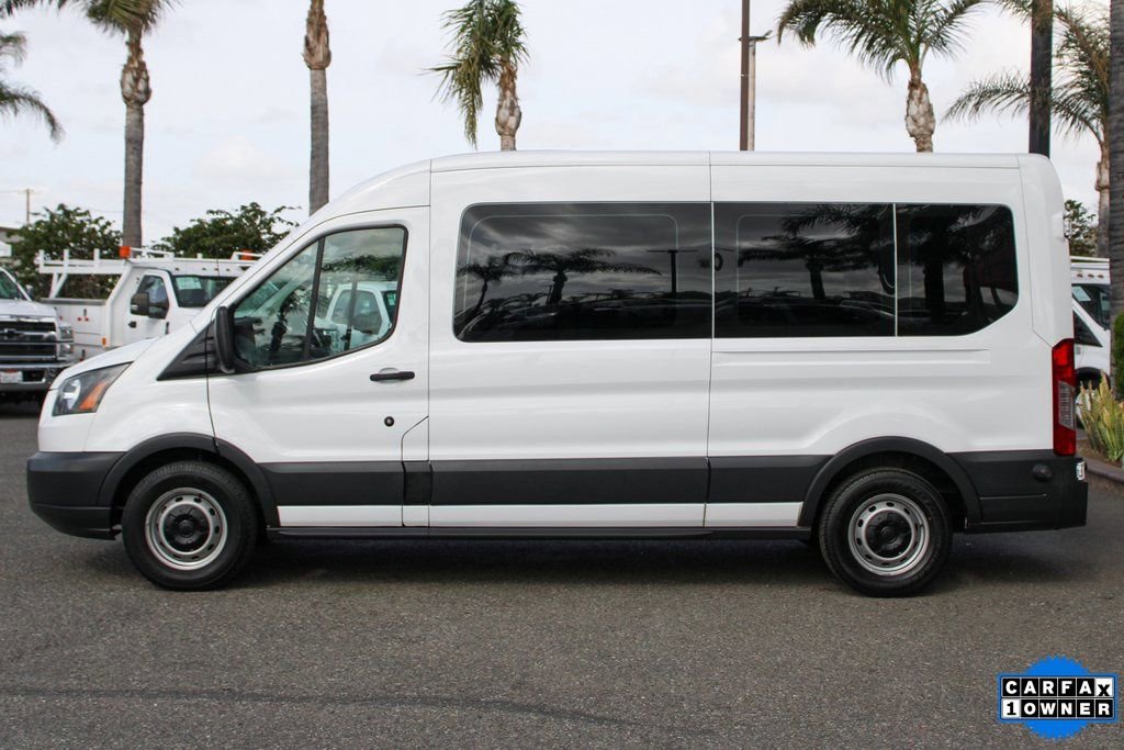 Used 2017 Ford Transit 350 XL image 5