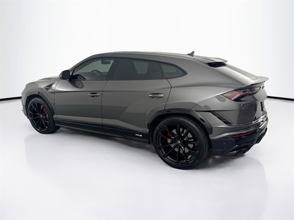 Used 2024 Lamborghini Urus S image 7