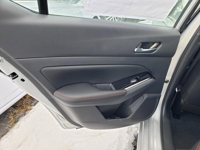 New 2025 Nissan Altima 2.5 SR image 13