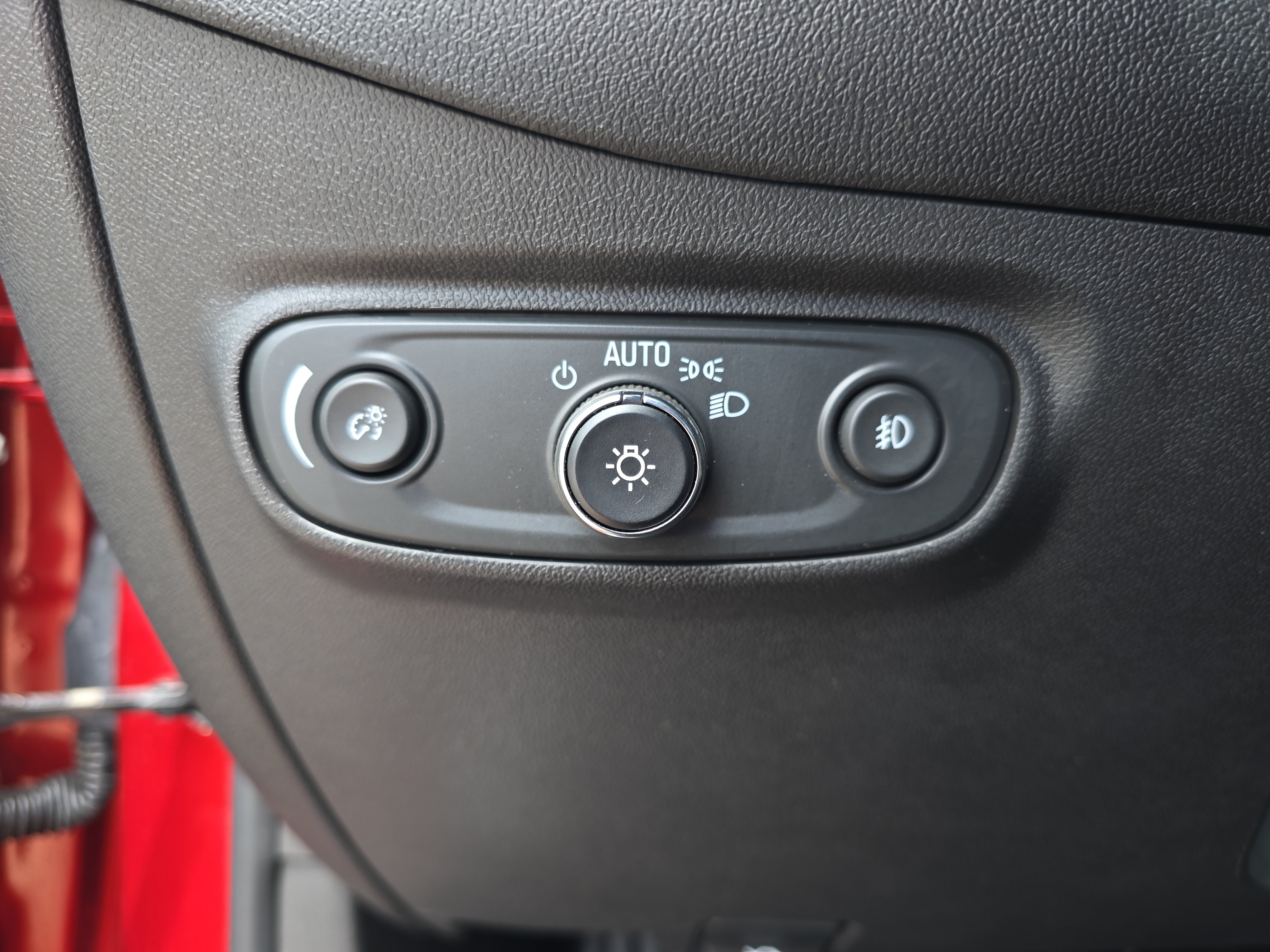 Used 2024 Chevrolet Equinox Premier AWD/4WD image 25