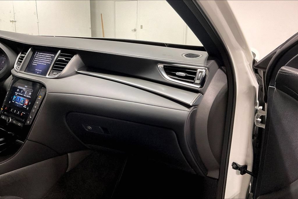 Used 2023 INFINITI QX55 Essential AWD/4WD image 19