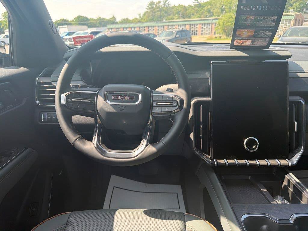 New 2026 GMC Acadia AT4 w/ LPO, All-Weather Package AWD/4WD image 15