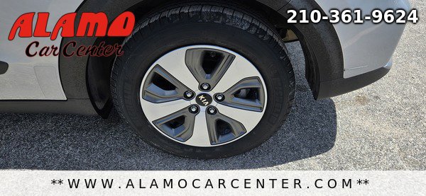 Used 2019 Kia Niro FE FWD image 12
