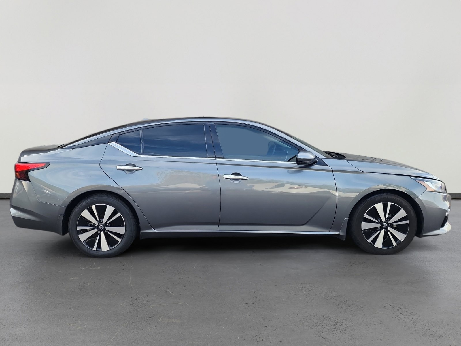 Used 2021 Nissan Altima 2.5 SL image 6