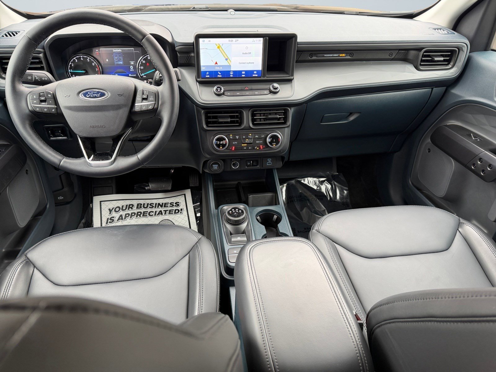 Used 2024 Ford Maverick Lariat w/ Black Appearance Package image 12