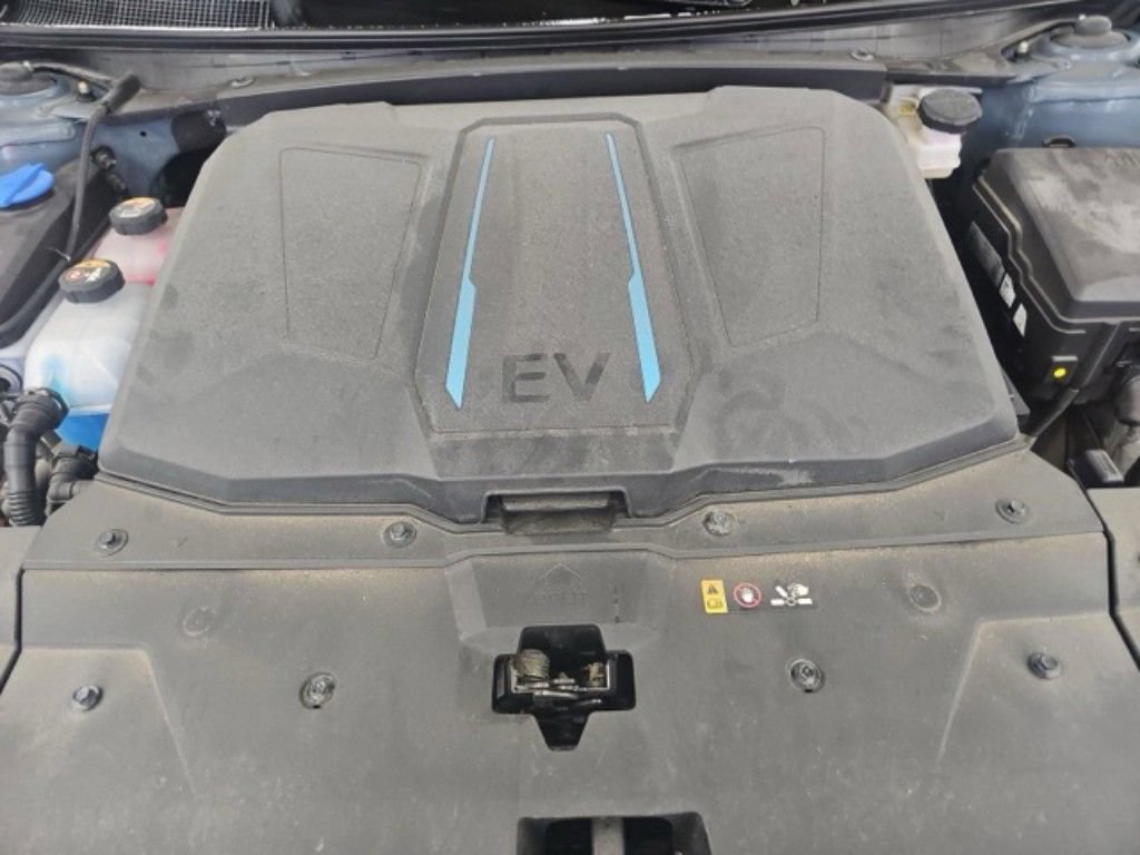Used 2024 Hyundai Ioniq 5 SEL AWD/4WD image 19