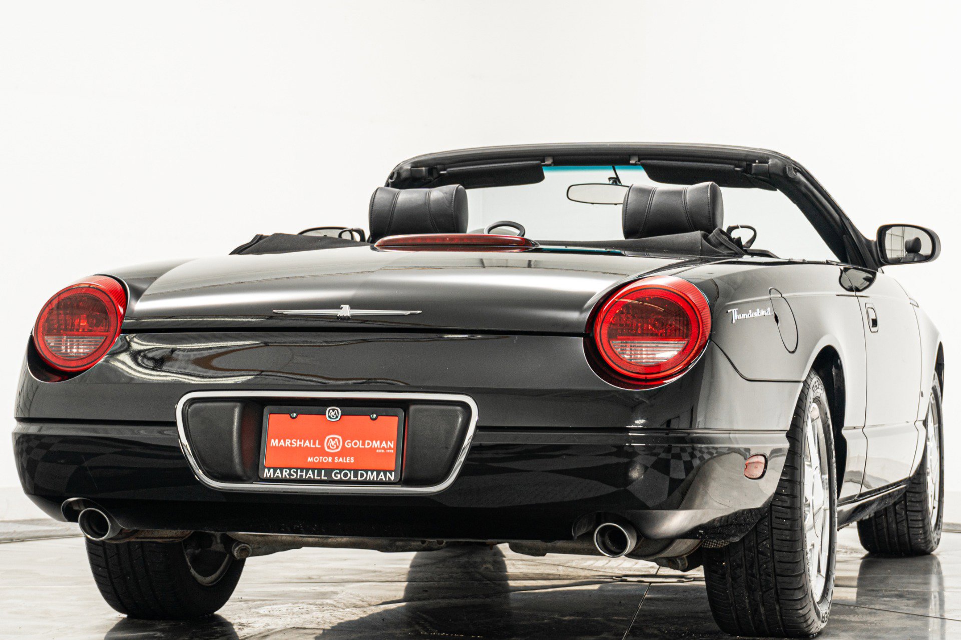 Used 2003 Ford Thunderbird image 9