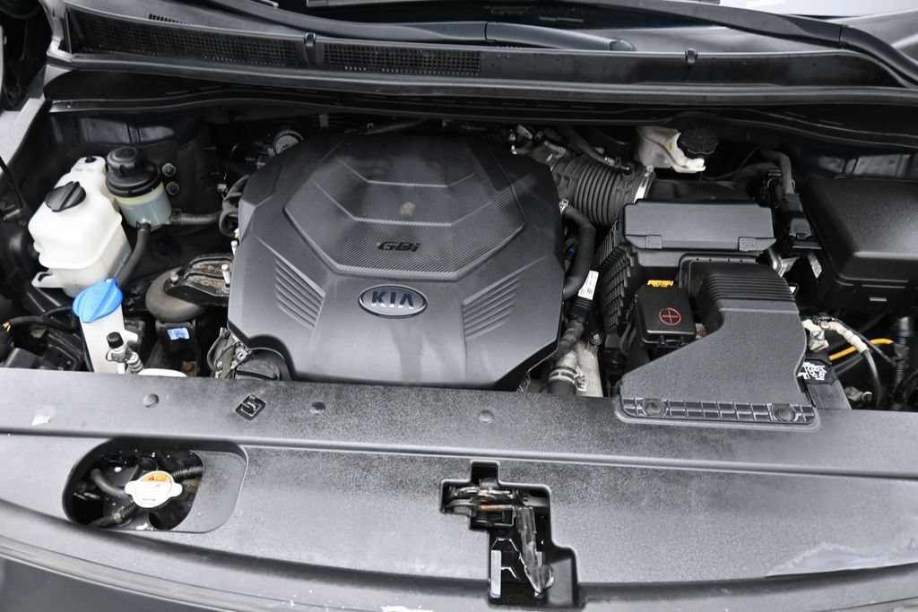 Used 2020 Kia Sedona L FWD image 16